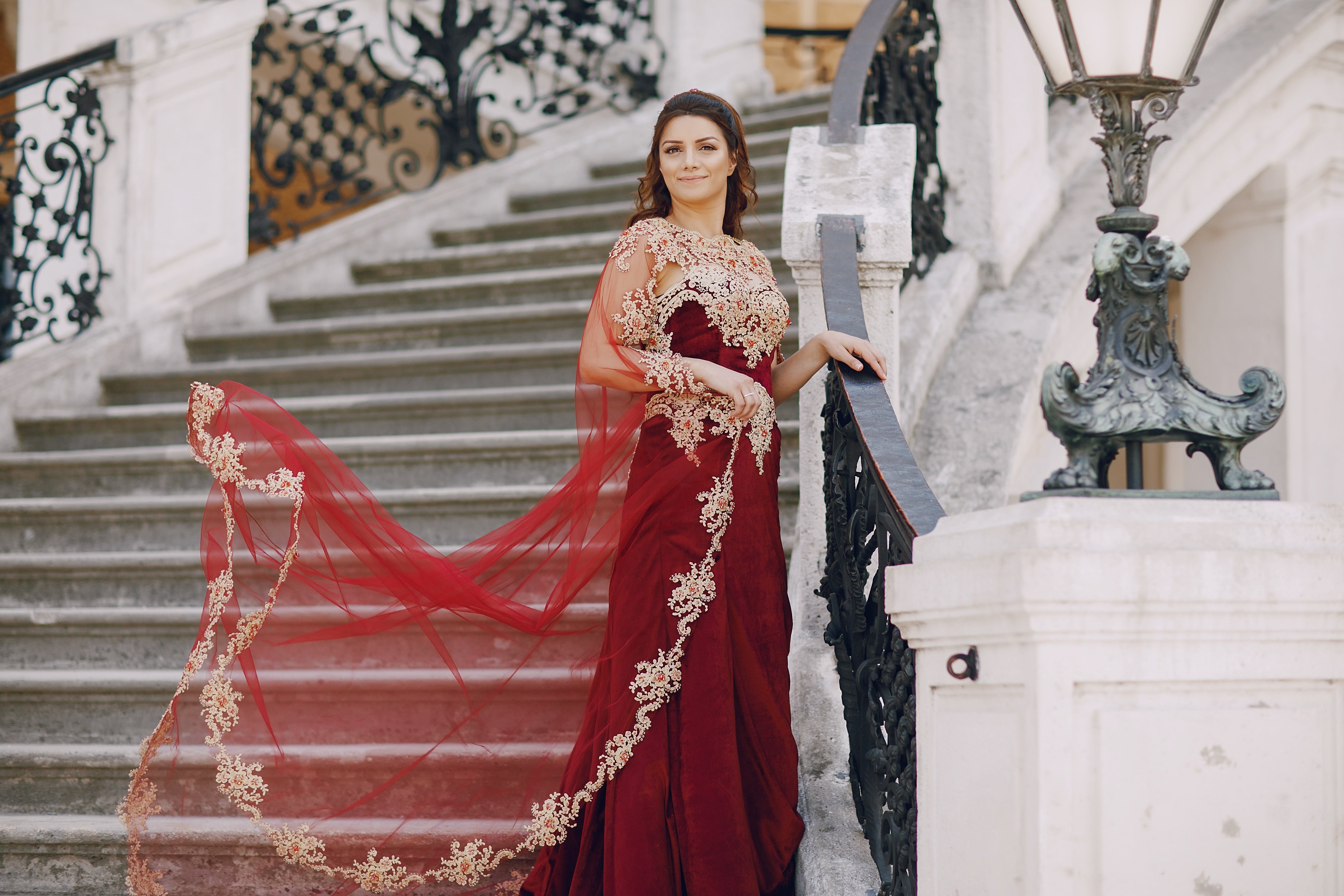 Pakistani Event Style: Luxury Outfit & Accessory Guide