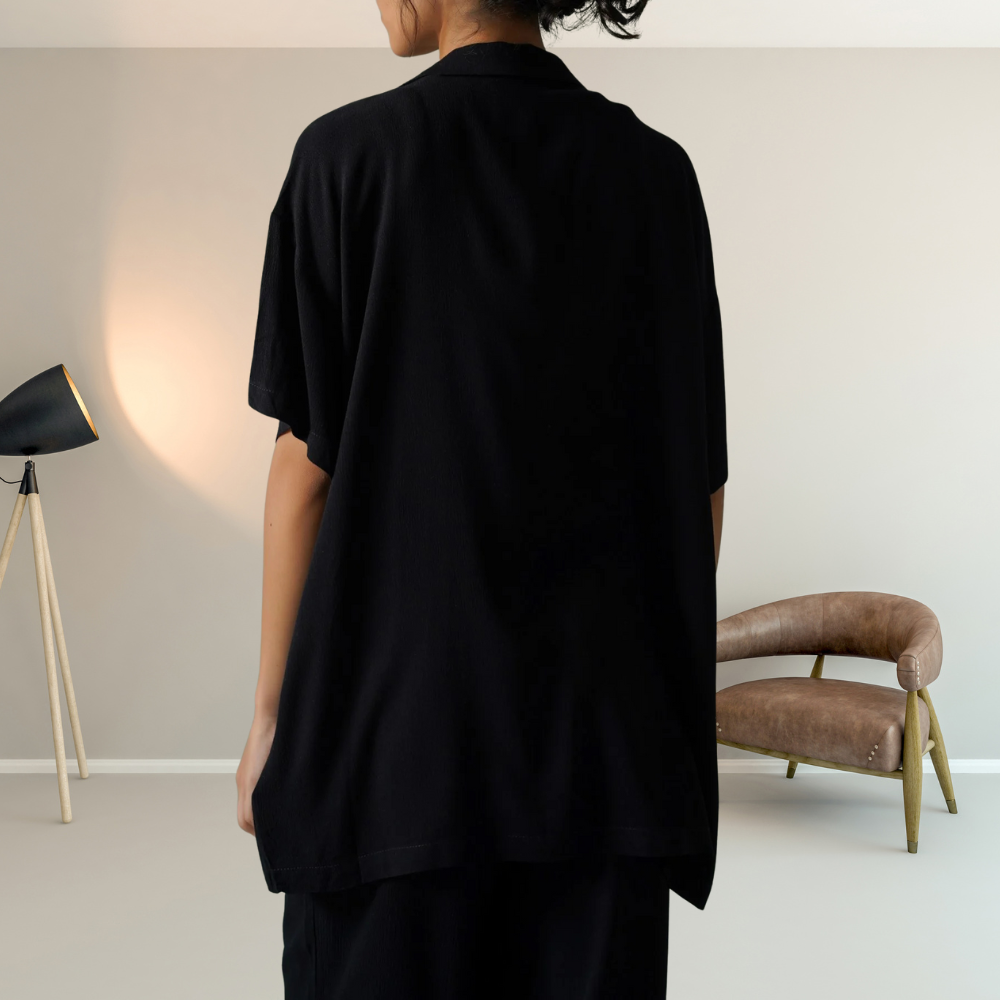 Linea Tee