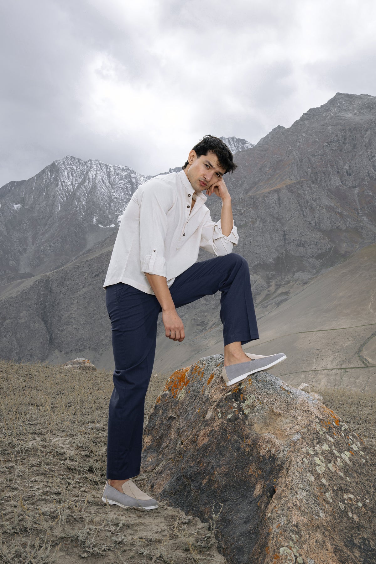 Cyanic Tailored Linen Pants