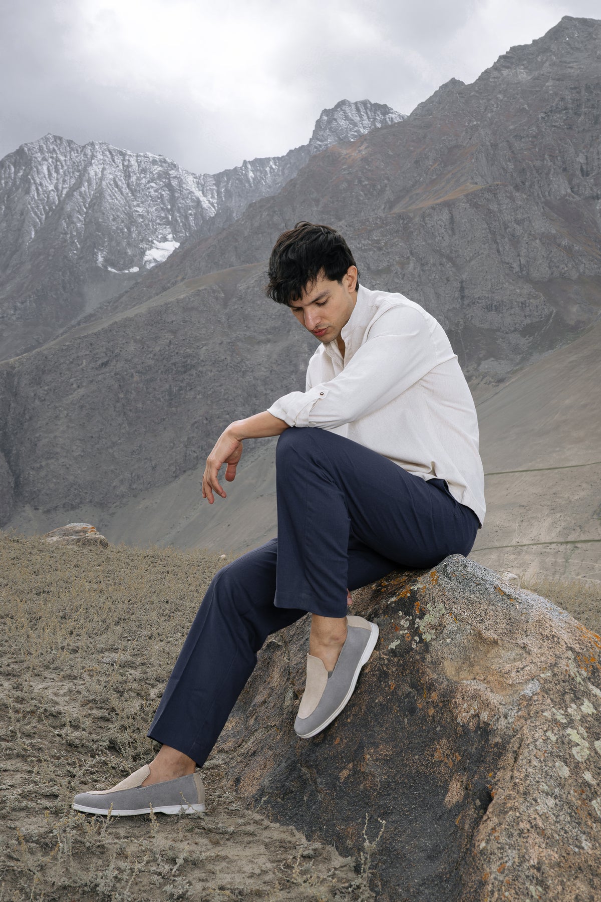 Cyanic Tailored Linen Pants