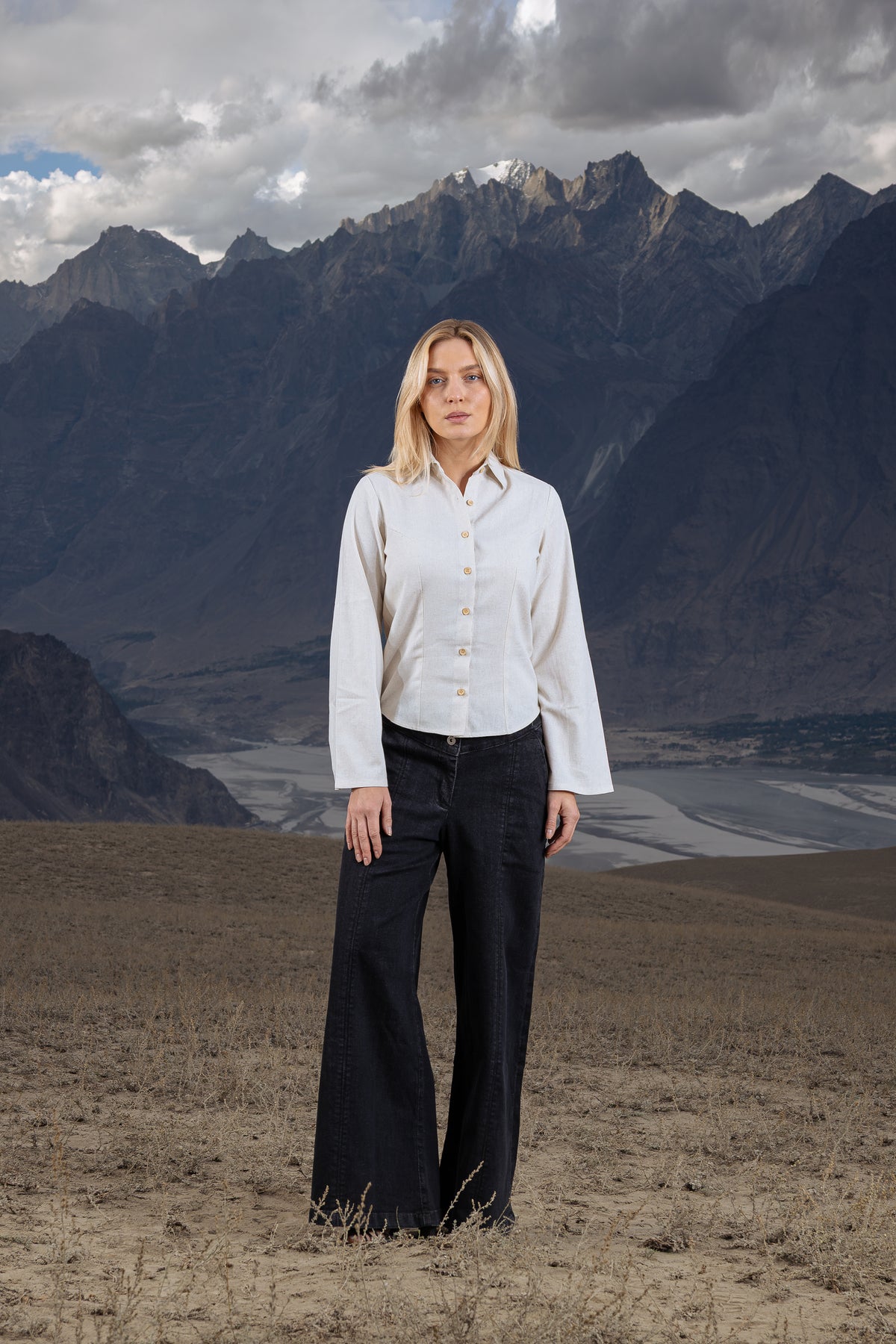Birch Linen Buttondown